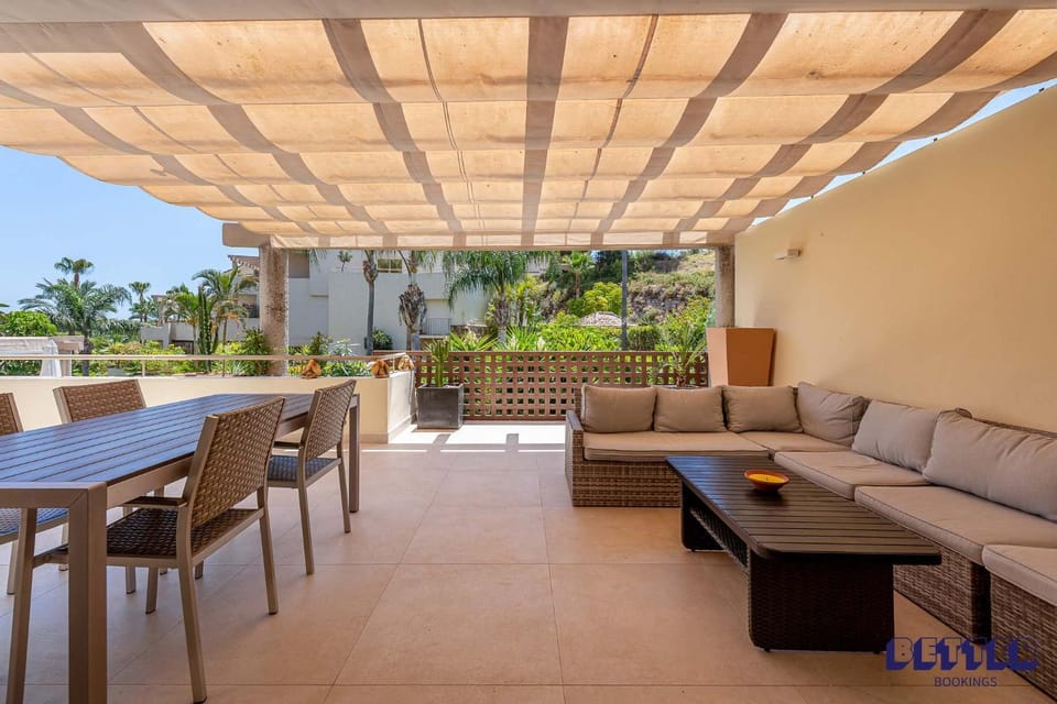 Casa Arena - Serene location double pools Apartment in Marbella