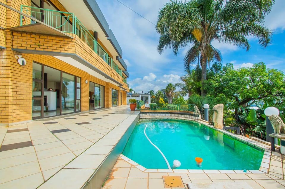 Balcony/Terrace, Pool view, Swimming pool, Swimming pool