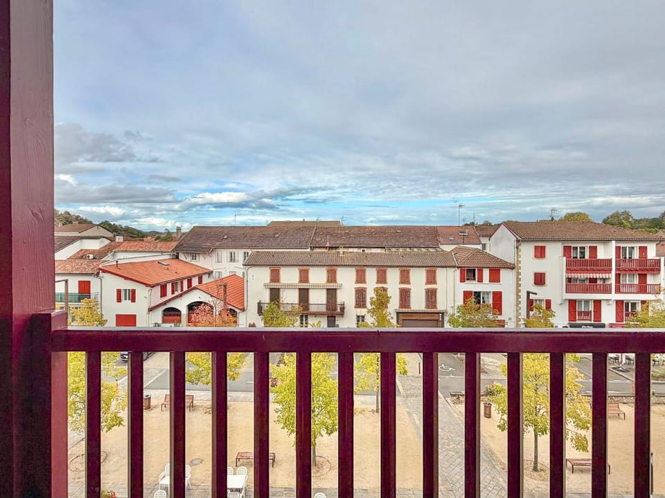Balcony/Terrace, City view