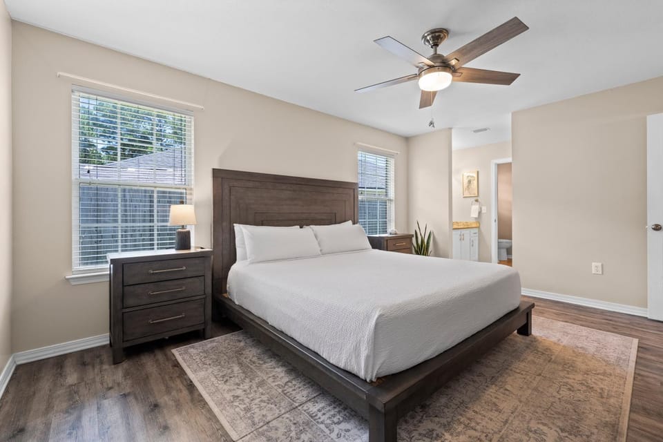 Bed, Bedroom