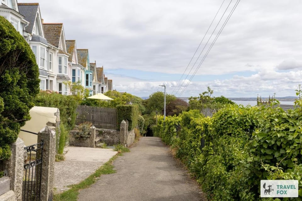 St Ives Stay just 4 min walk to the harbour Apartment in Saint Ives