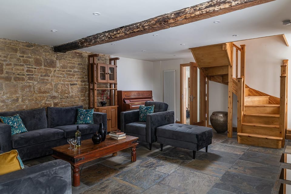 Communal lounge/ TV room, Living room
