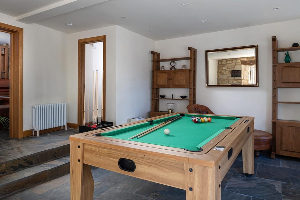 Communal lounge/ TV room, Living room