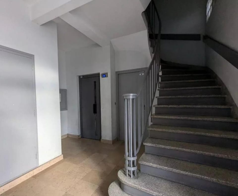 Le Past43 Apartment in Troyes