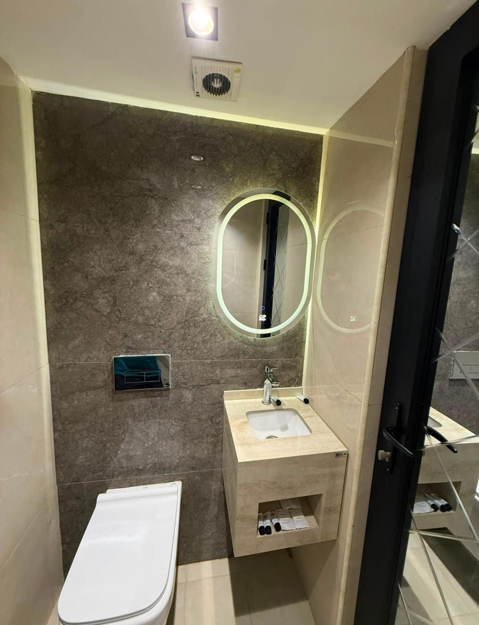 فندق وفادة الزهراء Hotel in Africa