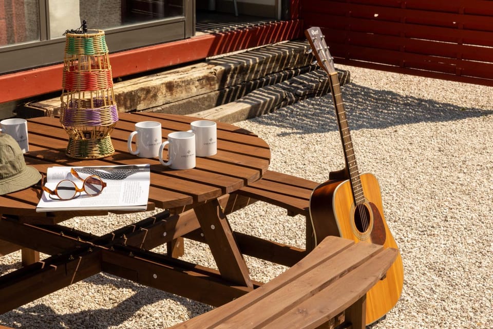 Patio, Dining area