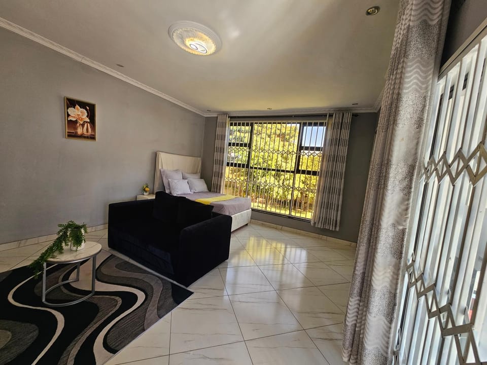 Lunar property Apartment in Harare