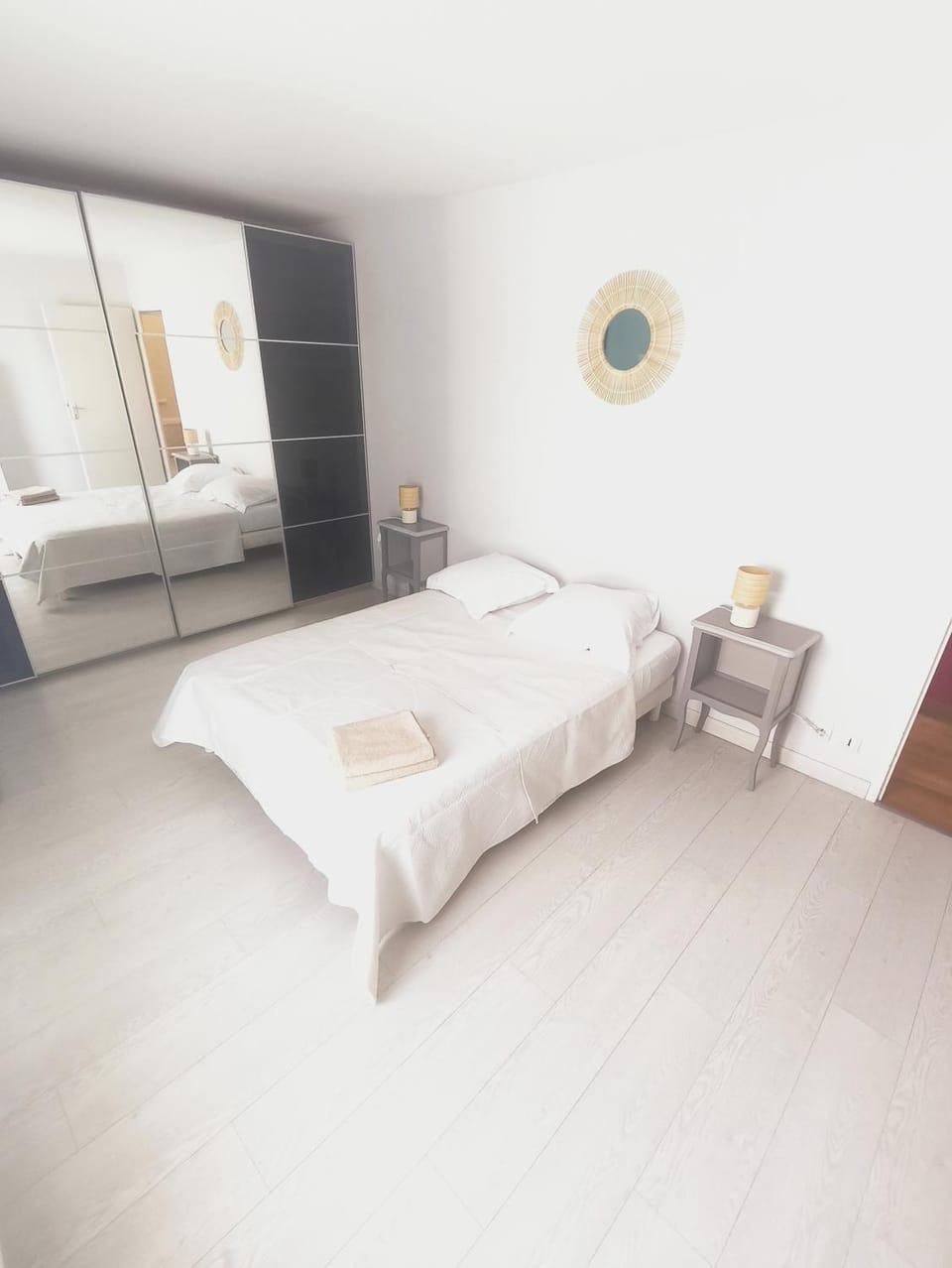 Bed, Photo of the whole room, Bedroom, towels, wardrobe