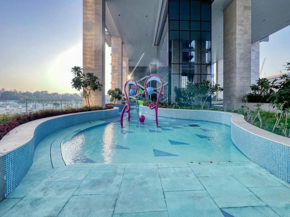 GuestReady - Peaceful nature View l 2BR + maids Apartment in Dubai