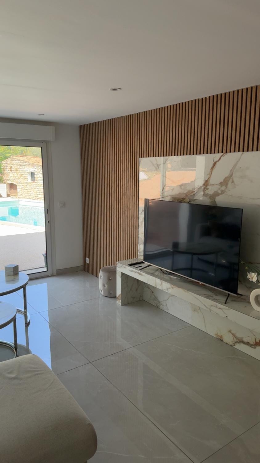 Azure Pool Villa Villa in Marseille
