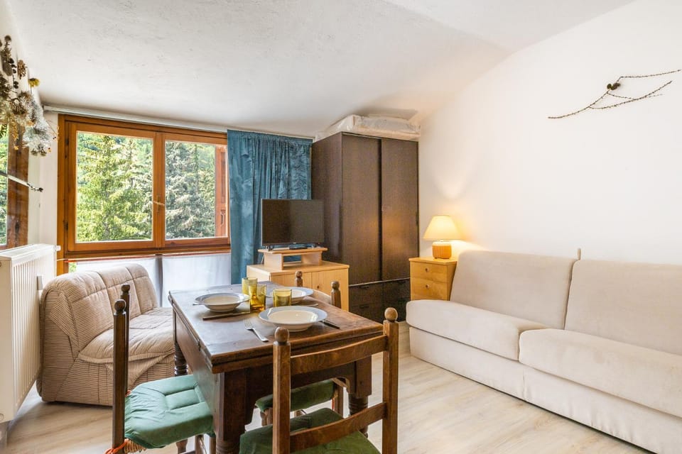 Hostdomus - Le Pleiadi Apartment in Piedmont