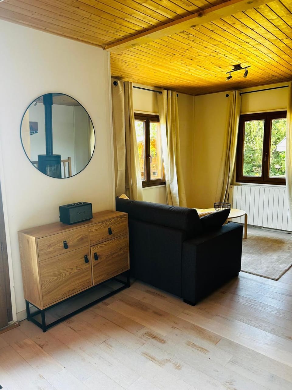 Chalet Bluffy - near la Clusaz and Lac Annecy Chalet in Menthon-Saint-Bernard