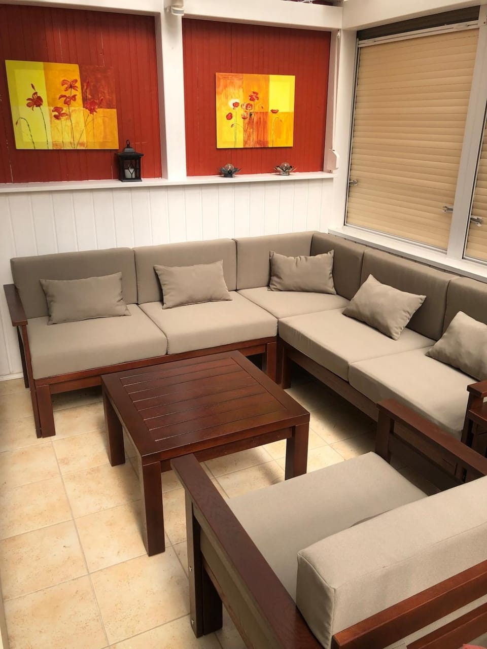 Seating area