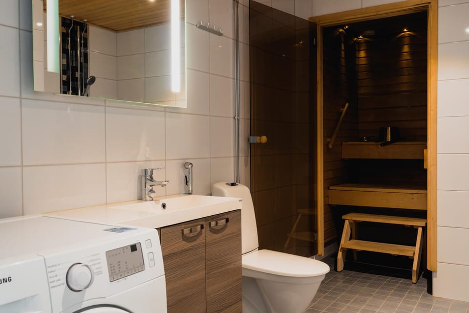 Toilet, Bathroom