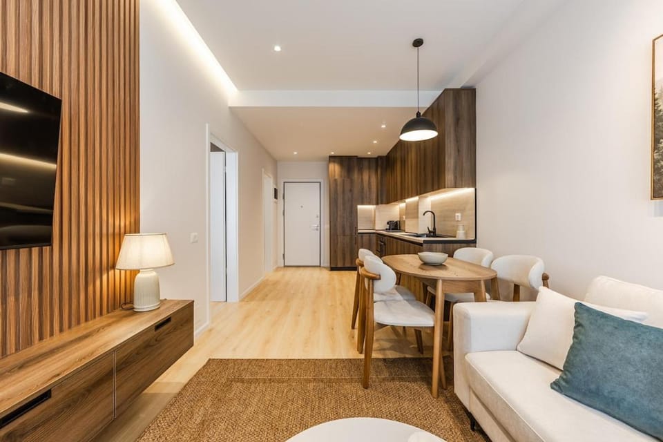 Dajti's Forest Stay 1BR Apartment by PikHost Apartment in Tirana