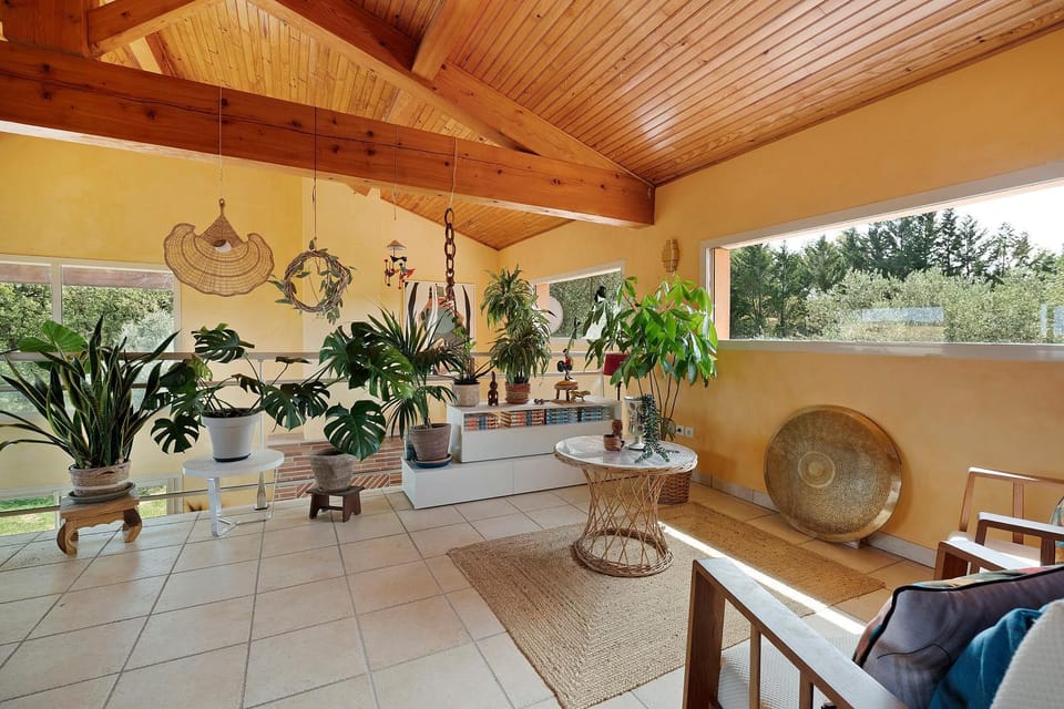 Property building, Living room