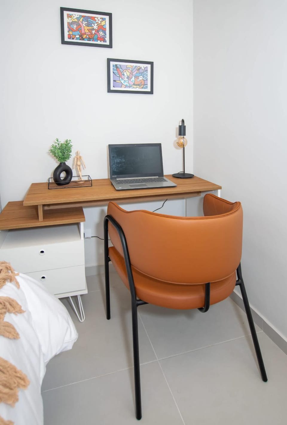 City View Apt with Workspace Pool and Gym Access Apartment in Asunción