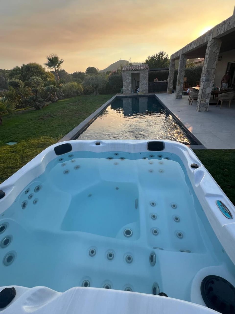 Villa Luxueuse 5 ch piscine Jacuzzi Var Villa in Salernes