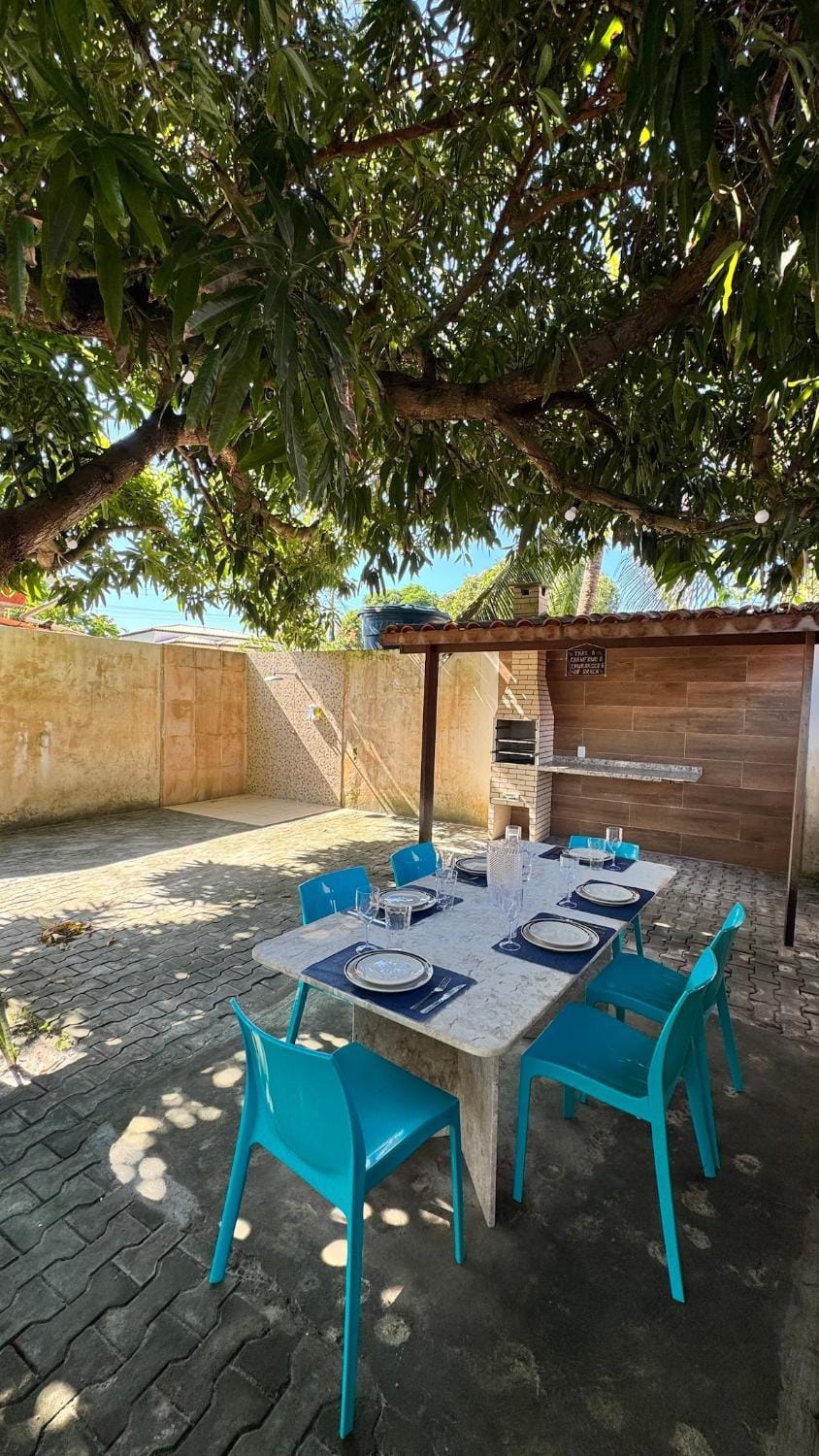Patio, Day, Garden, Dining area, Garden view, Meals, Dinner