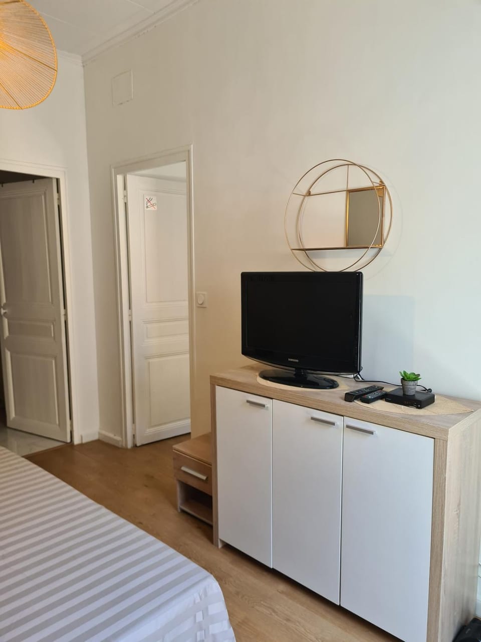 TV and multimedia, Bedroom