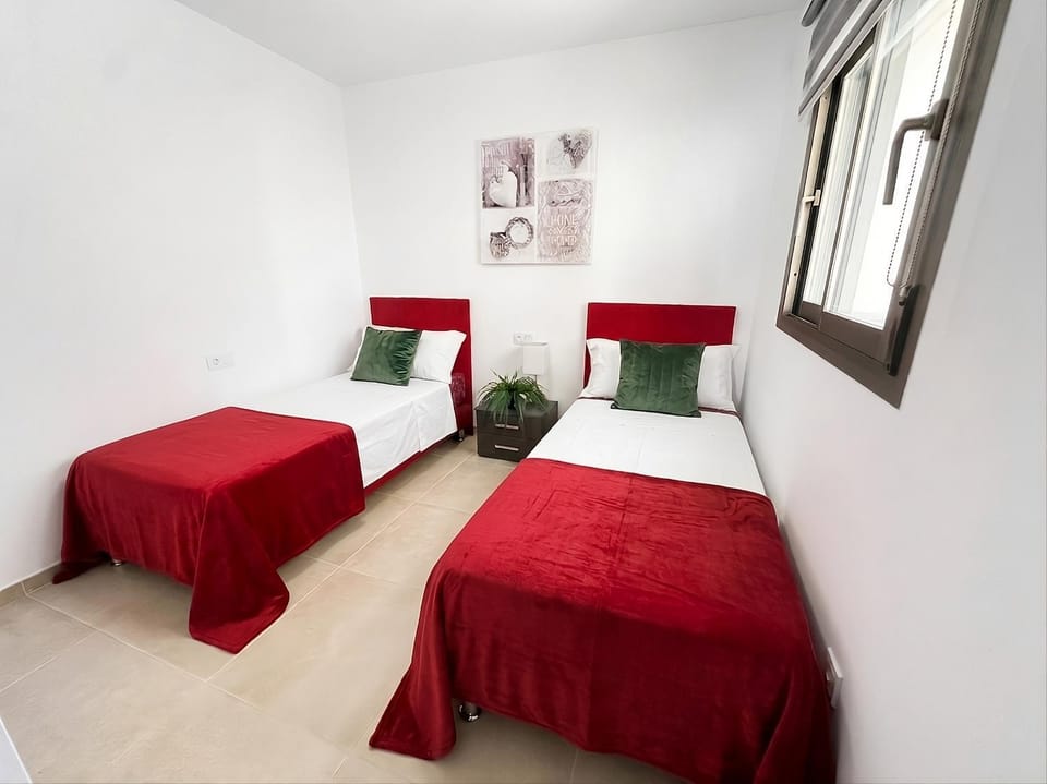 Bed, Photo of the whole room, Bedroom, children