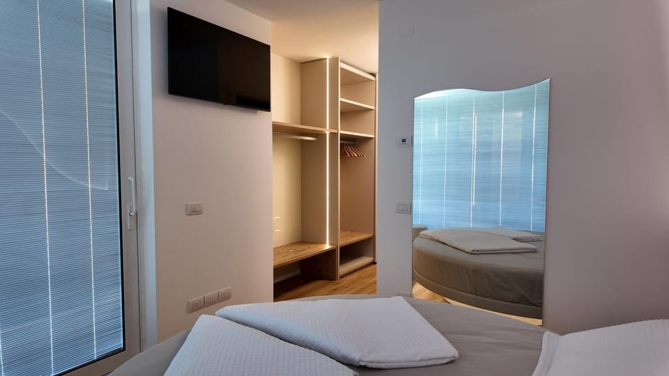 Residenza Francesca Luxury Suite Apartment in Riva del Garda