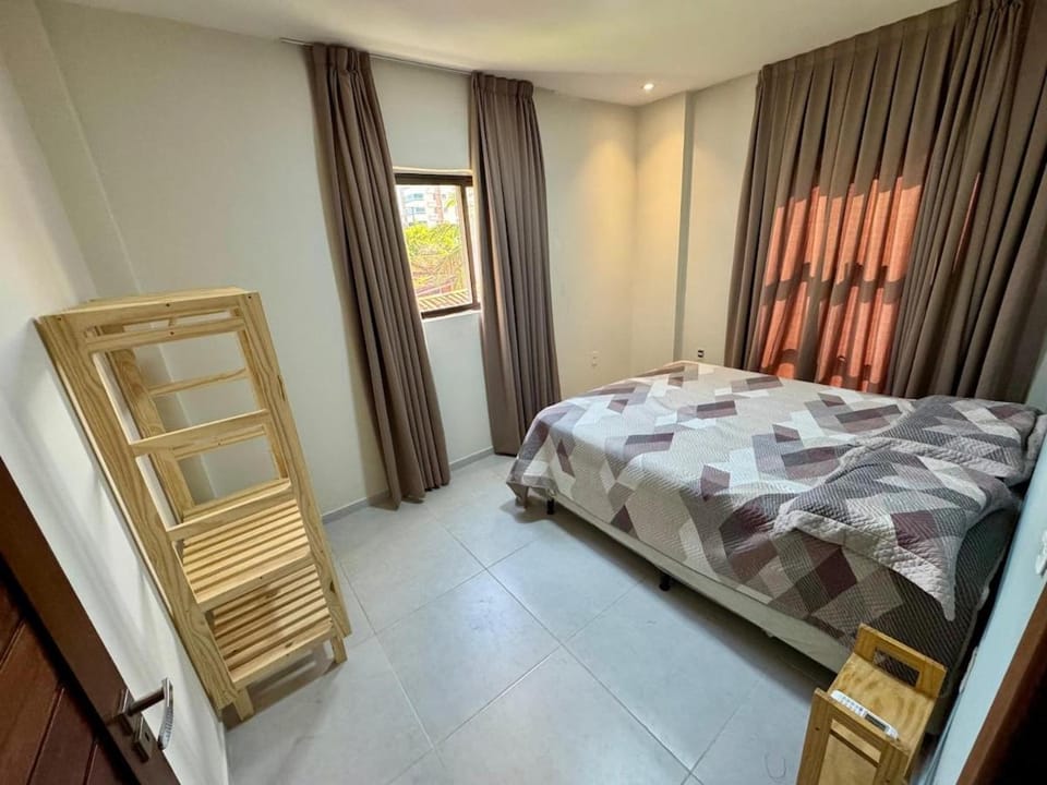 Bedroom, air conditioner