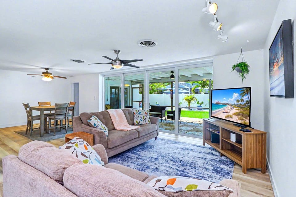 Coastal Getaway House in Gulfport