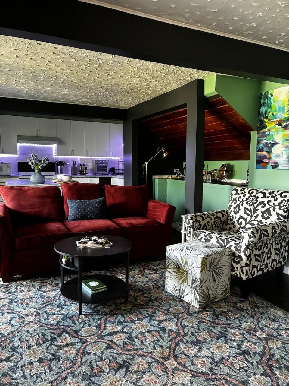 Living room, Seating area