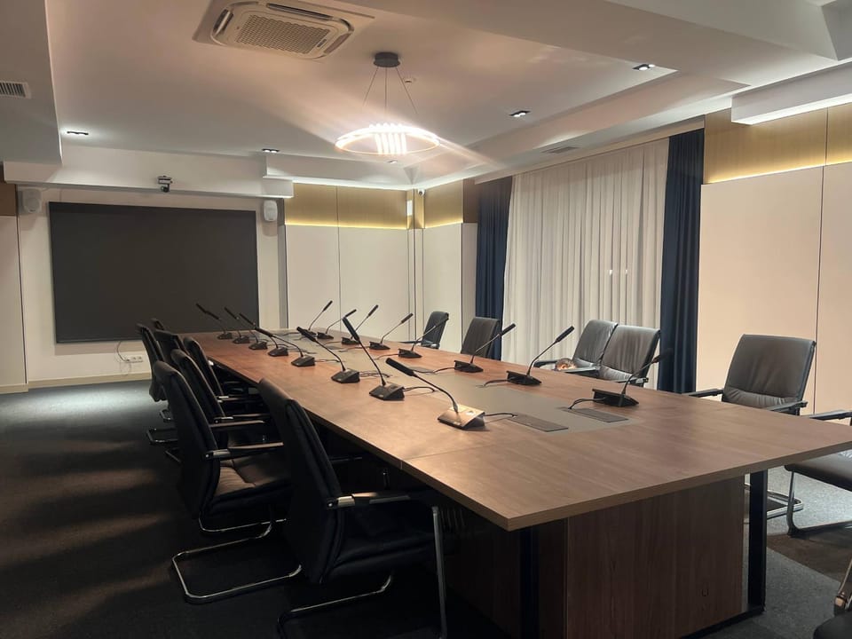 Meeting/conference room