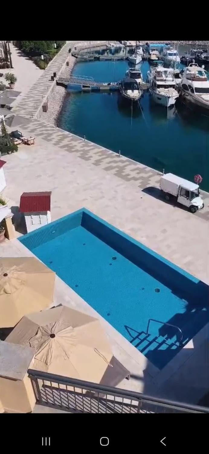 Absolute Lustica Bay Apartment in Kotor Municipality