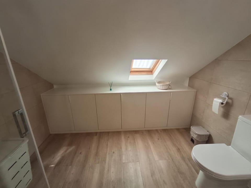 Toilet, Bathroom