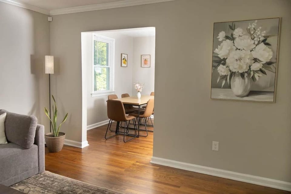 Cozy 3BR Home | 15 Min to Downtown Atlanta House in Belvedere Park