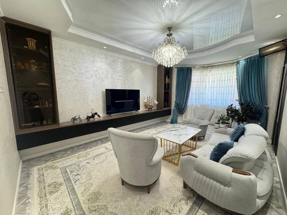 Dream House, a spacious flat in the center Apartment in Europe