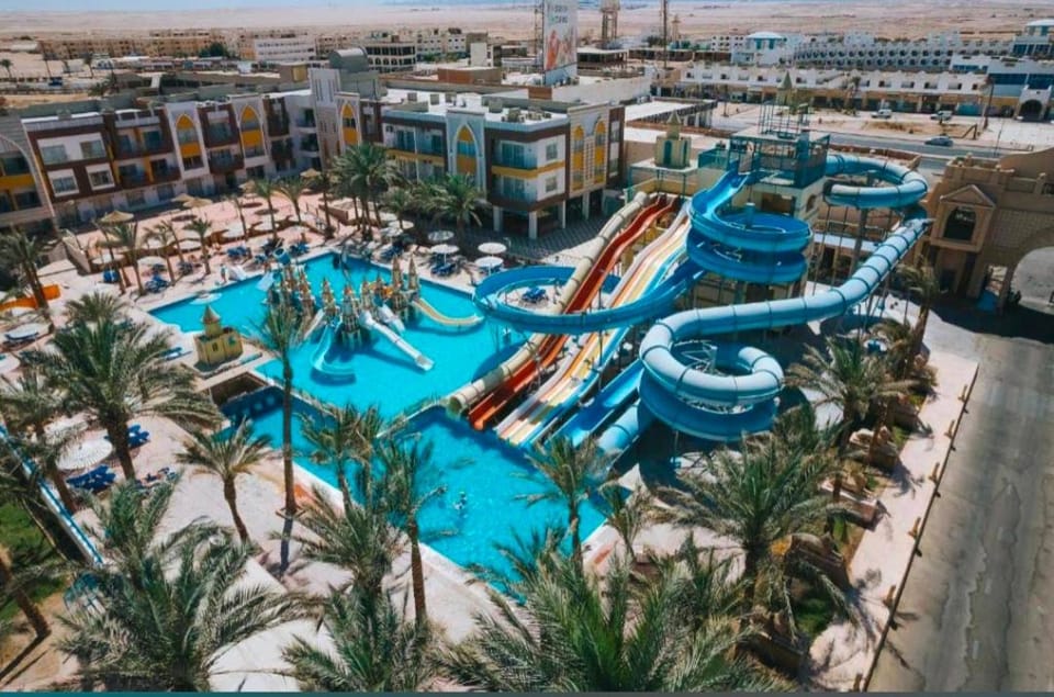 mirage bay resort & aqua park villas ڤيلل فندق ميراج اكوا بارك Apartment hotel in Hurghada