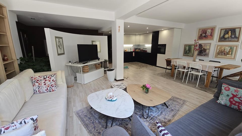 Large apartment with two bedrooms and free parking Apartment in Stara Zagora, Bulgaria