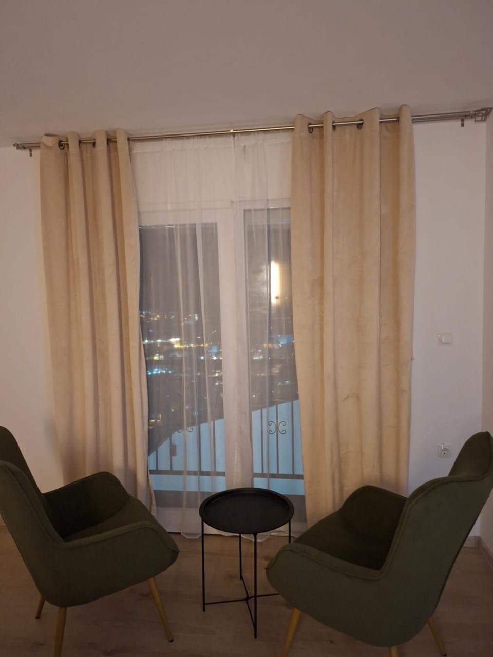 Apartman sa bazenom SUTON Mostar Apartment with swimming pool SUTON Mostar Apartment in Mostar