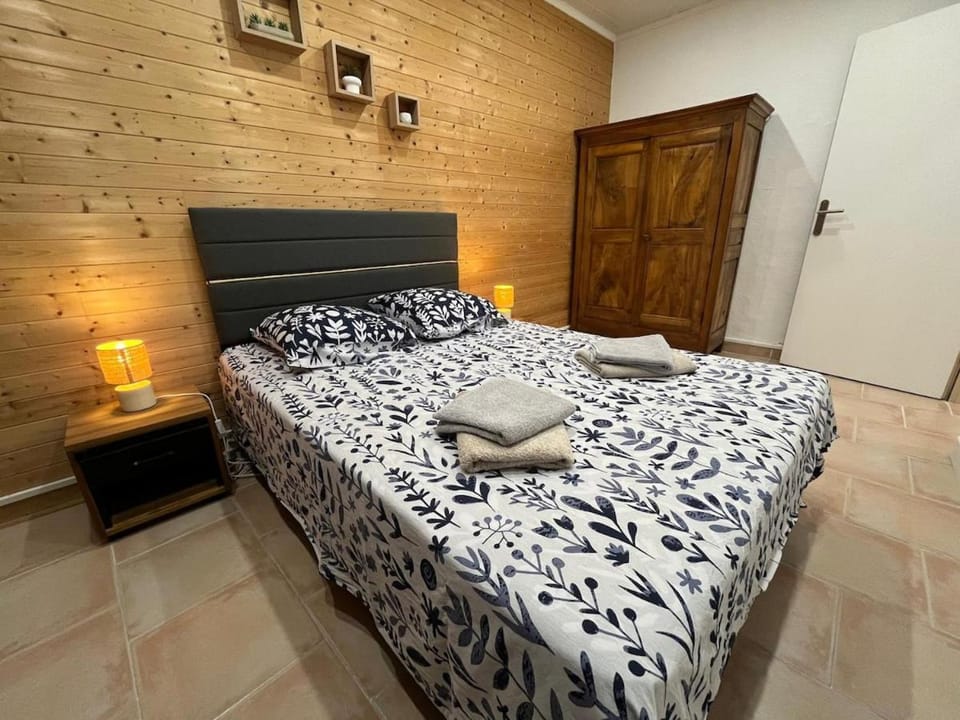 Le Refuge Camarguais Apartment in Arles