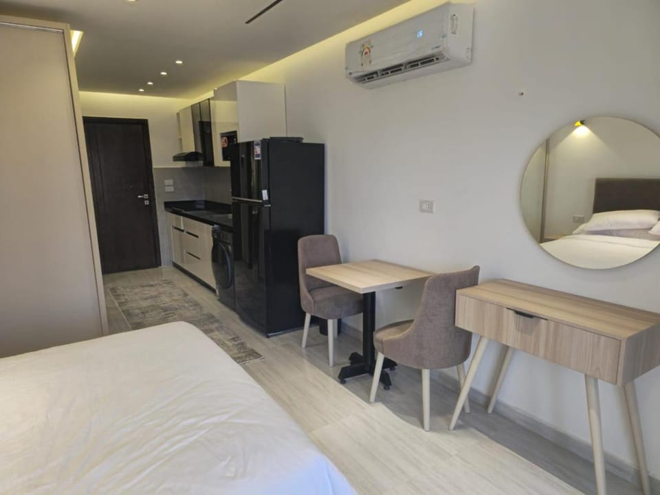 Studio Apartment with Pool View in Alhambra Avenue South Apartment hotel in Hurghada
