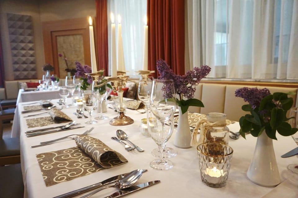 Restaurant/places to eat