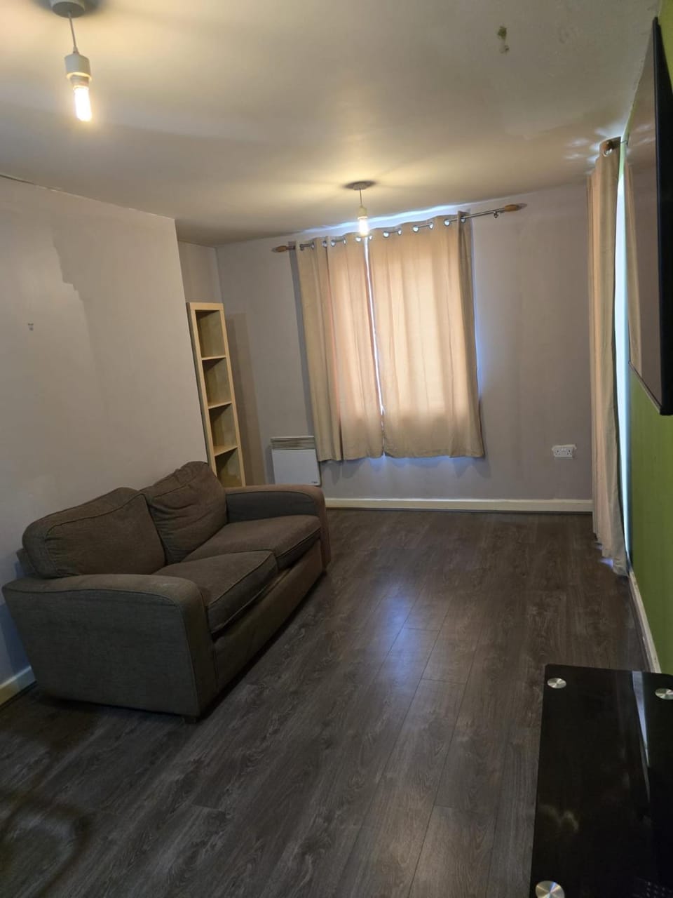 Communal lounge/ TV room, TV and multimedia, Living room, Seating area, Evening entertainment