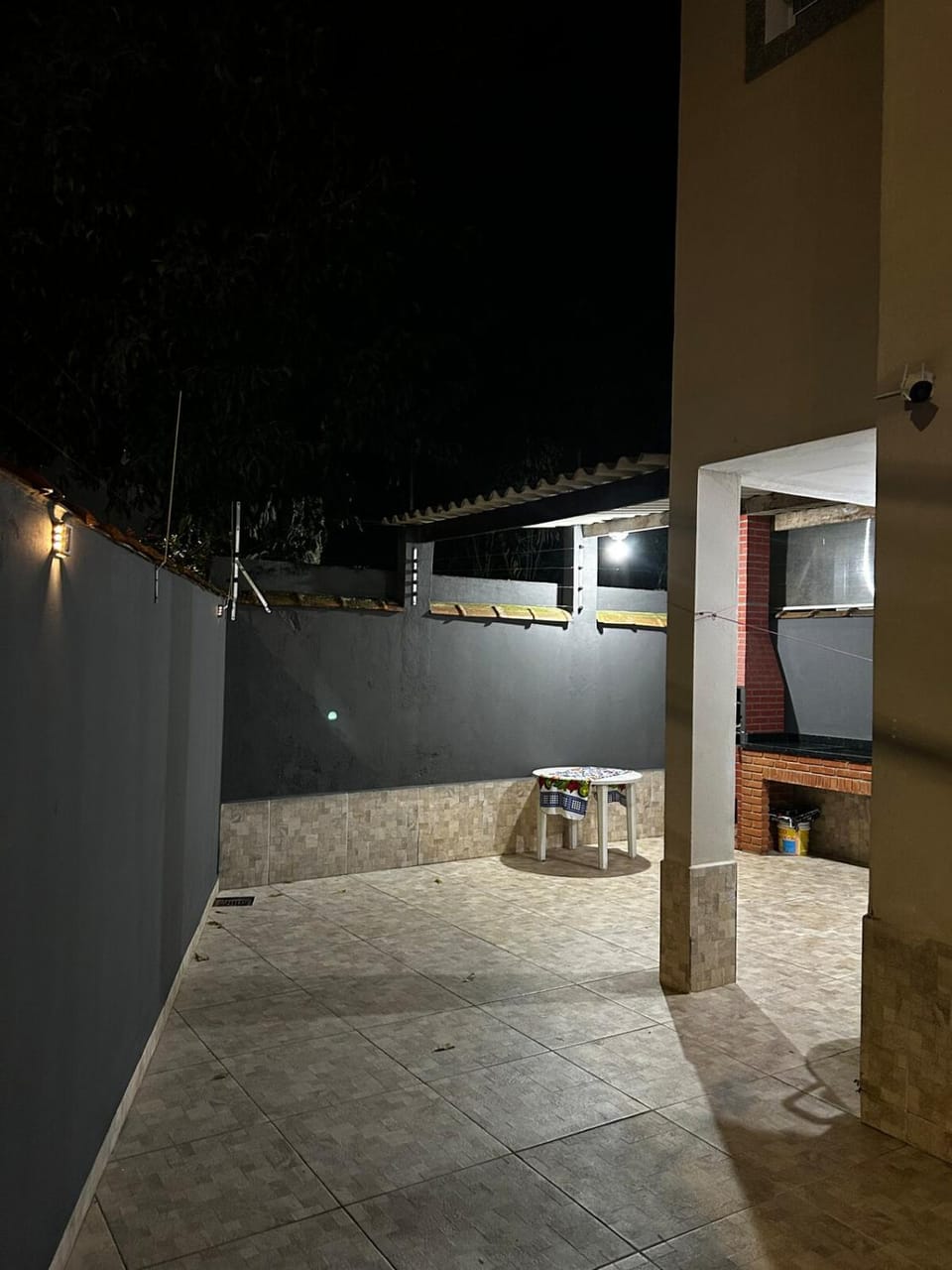 Casa com piscina a 350mts da praia House in Itanhaém