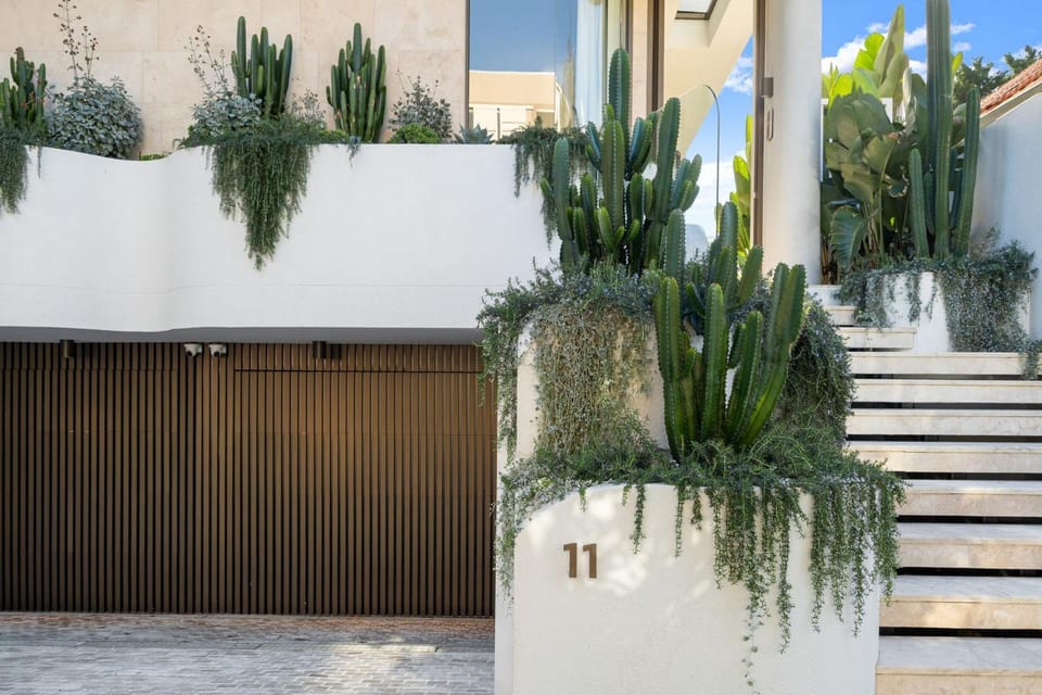 Sol Coastal Luxury in Bondi Beach Villa in Sydney