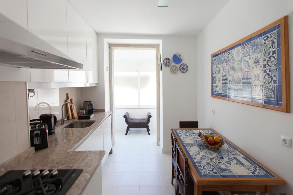 Day, Summer, Coffee/tea facilities, Kitchen or kitchenette, Decorative detail, Seating area, Dining area, On site