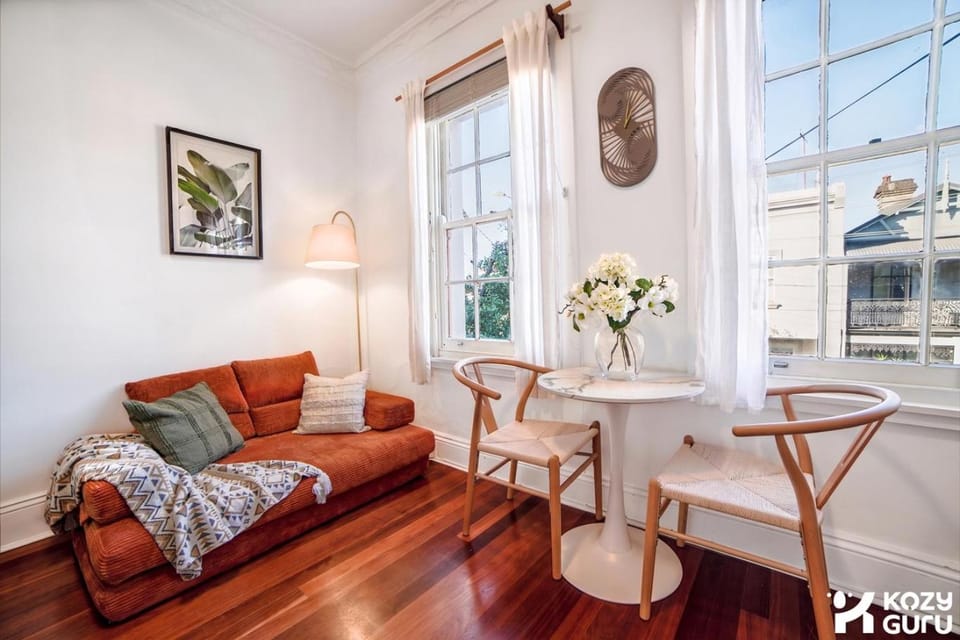 KozyGuru | Balmain | Boutique Inner West Stay Apartment in Rozelle