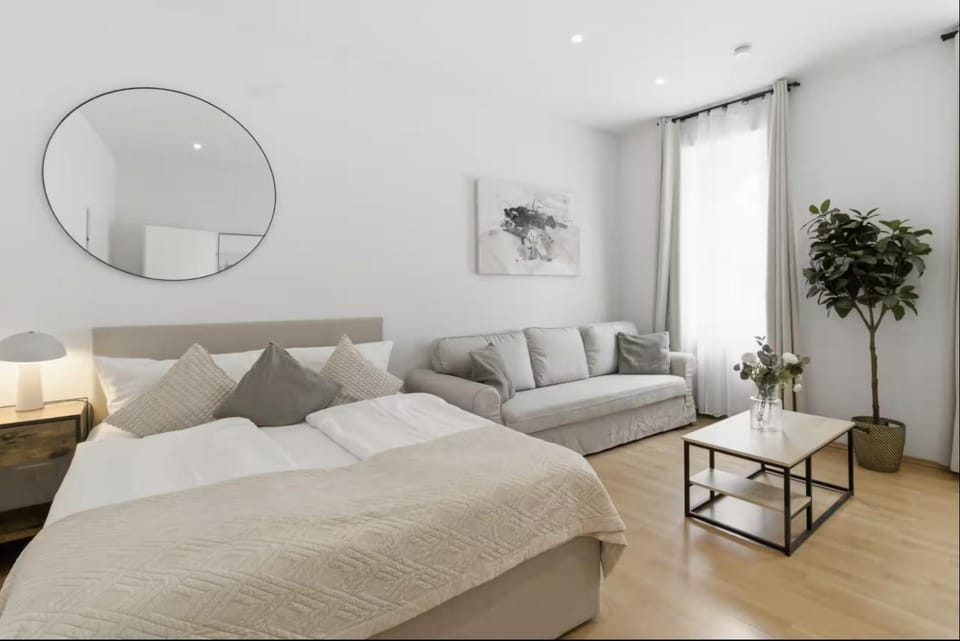 Chic Apartments - Next to Schönbrunn and Metro U4 Apartment in Vienna