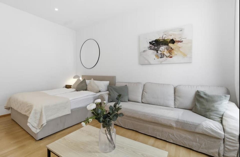 Chic Apartments - Next to Schönbrunn and Metro U4 Apartment in Vienna
