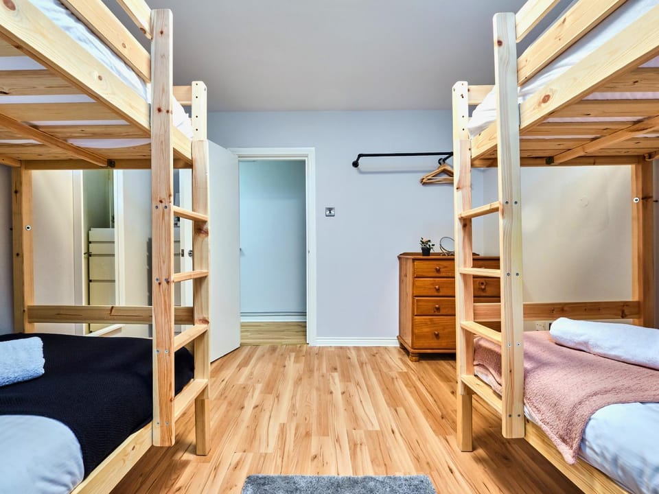 bunk bed
