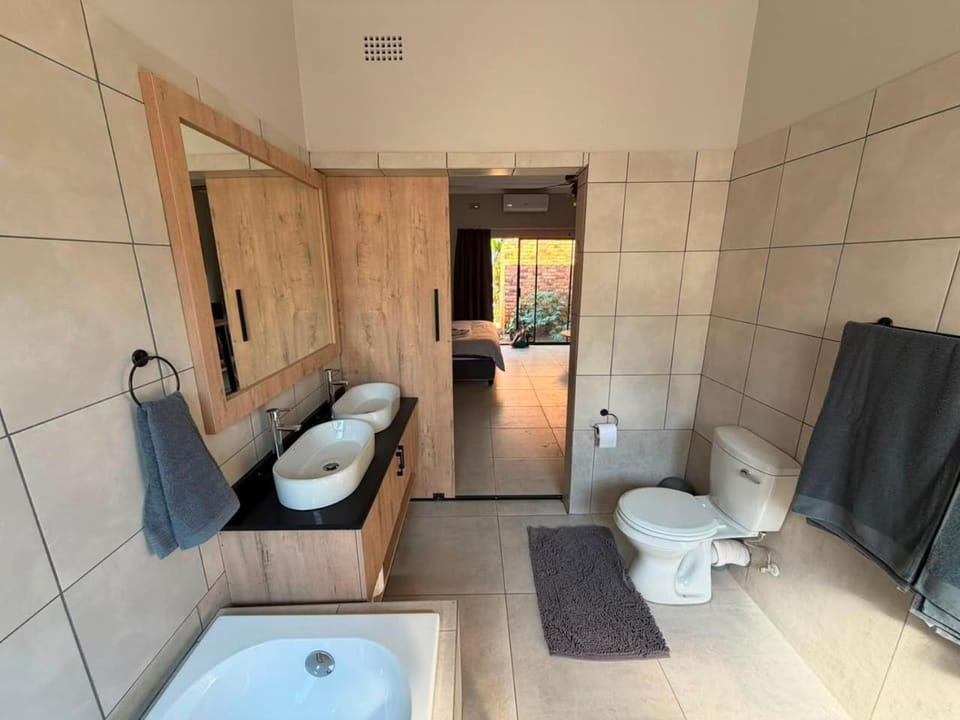 Green Haven 2 Apartment in South Africa