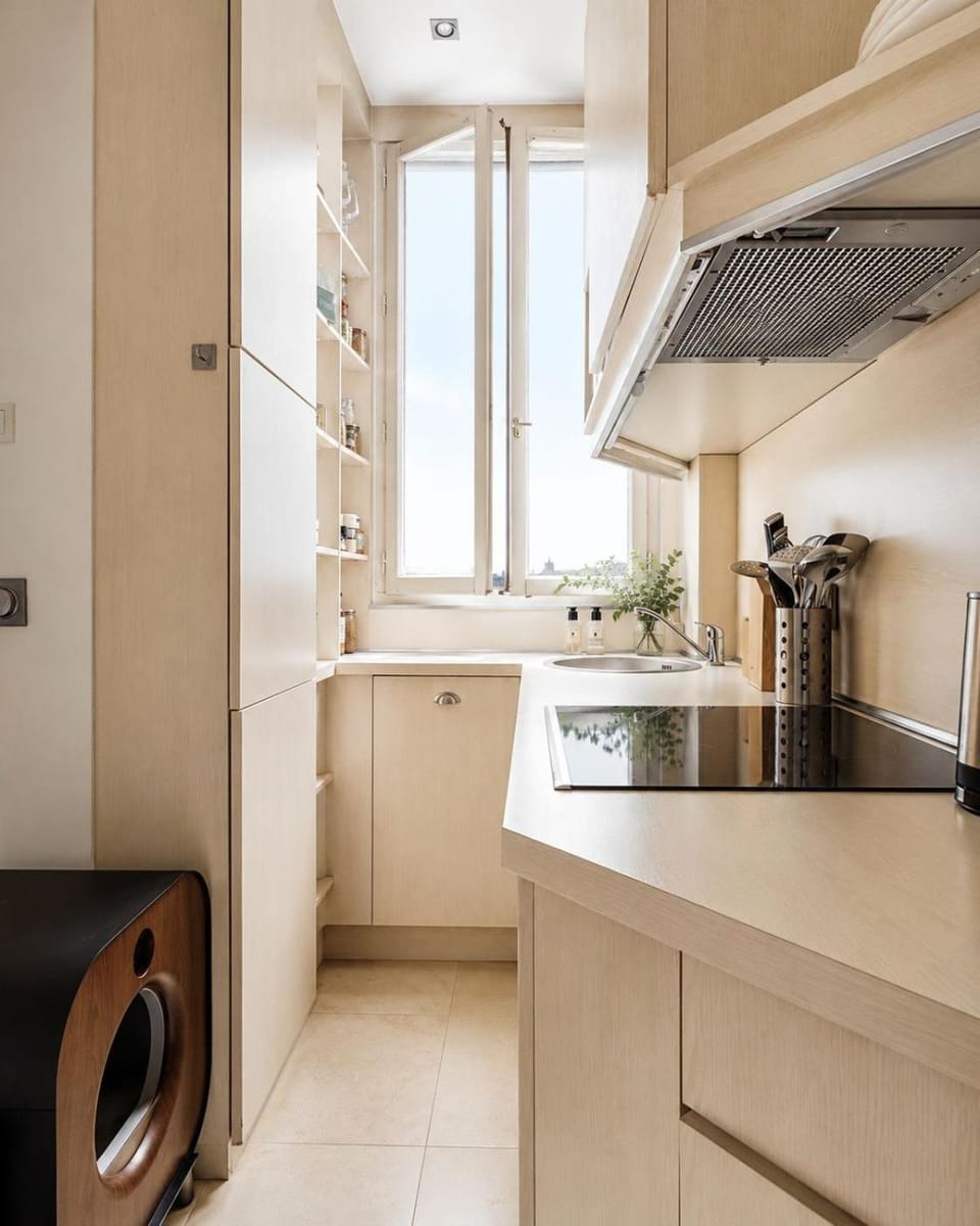 Elegant Haussmann style apartment with balcony Eiffel Tower view Apartment in Paris